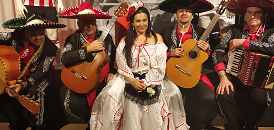 Latino dans en feestband prijzen